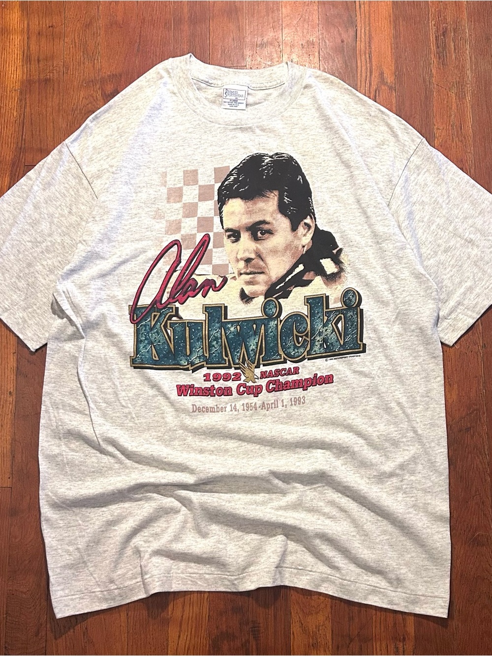 Vintage NASCAR Alan Kulwicki Winston Cup Champion Portrait Graphic T-shirt XL